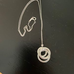Tiffany & Co. three Circle Necklace